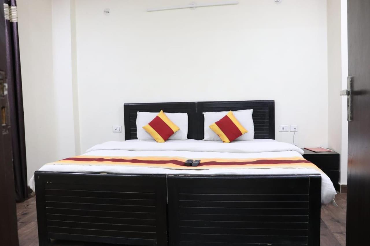 Hotel Marigold New Delhi Ngoại thất bức ảnh