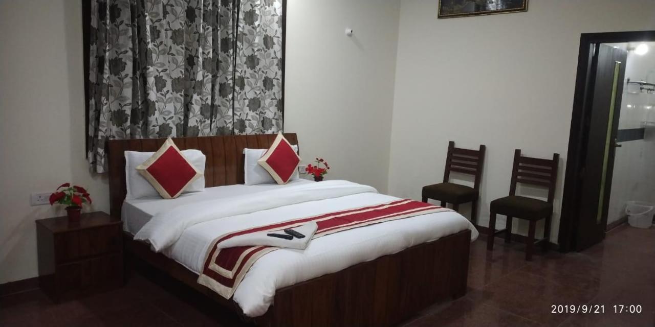 Hotel Marigold New Delhi Ngoại thất bức ảnh
